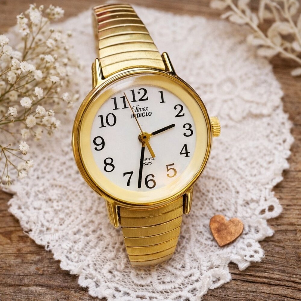 VTG 1997 Timex Indiglo Women's Watch - Gold Tone - Working w/ New Battery